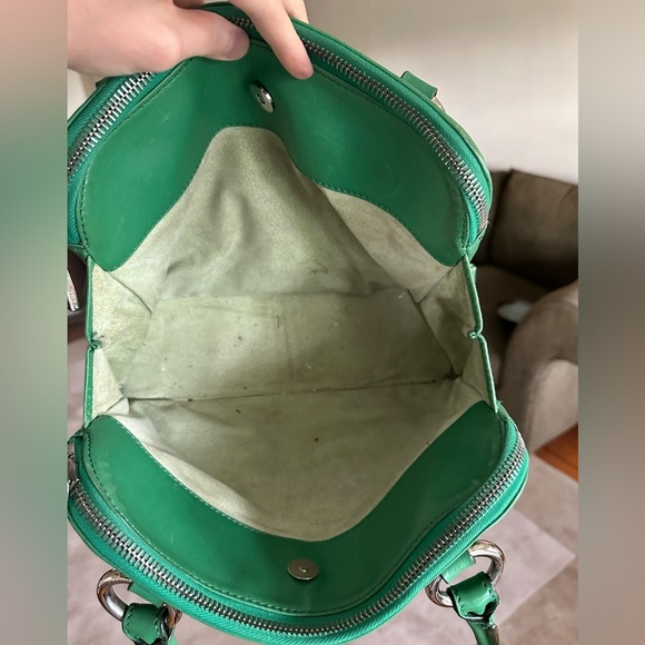 Marc Jacobs Green Shoulder Bag - Picture 7 of 13